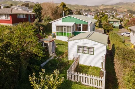 Photo of property in 40 Niagara Street, Waitangirua, Porirua, 5024