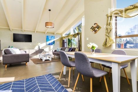 Photo of property in 18 Walter Strevens Drive, Conifer Grove, Takanini, 2112