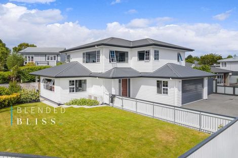 Photo of property in 200 Tamamutu Street, Taupo, 3330