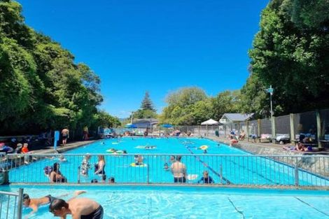 Photo of property in 31 Woodmancote Road, Khandallah, Wellington, 6035