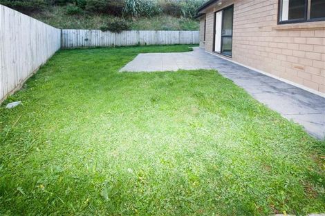 Photo of property in 27 Gifford Grove, Churton Park, Wellington, 6037