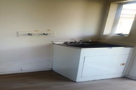 Photo of property in 28 Trimdon Street, Randwick Park, Auckland, 2105