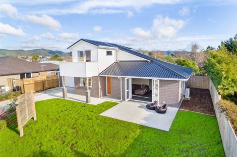 Photo of property in 16 Poulson Grove, Trentham, Upper Hutt, 5018
