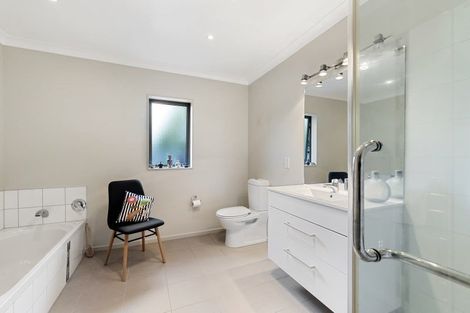 Photo of property in 144a Winchester Street, Levin, 5510