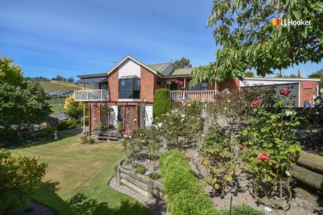 Photo of property in 35 Mcfadden Drive, Mosgiel, 9024