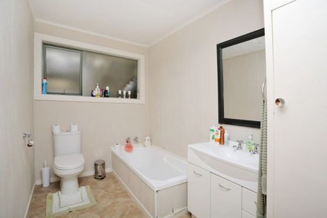 Photo of property in 85 Edinburgh Crescent, Waikiwi, Invercargill, 9810