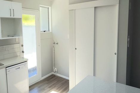 Photo of property in 1/80 Airlie Road, Plimmerton, Porirua, 5026