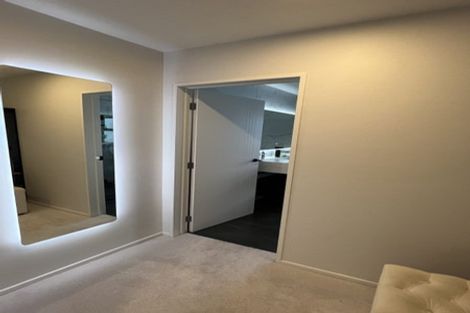 Photo of property in 3 Wyon Way, Flat Bush, Auckland, 2016