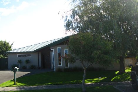 Photo of property in 10 Alpine Close, Mosgiel, 9024