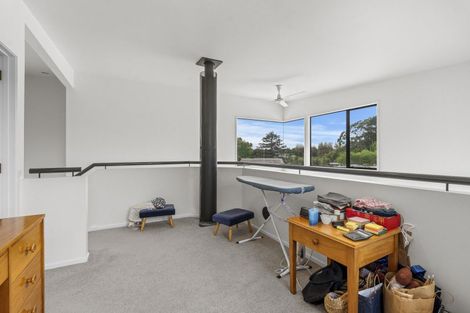 Photo of property in 15 Townsend Road, Paraite, New Plymouth, 4373