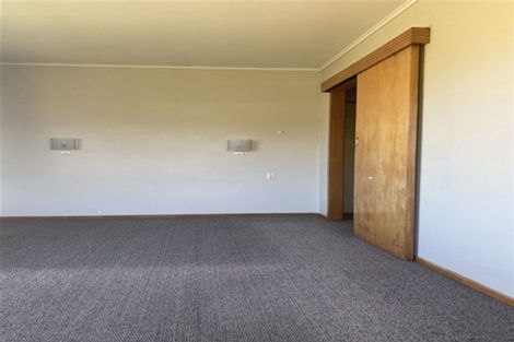 Photo of property in 30 Fernaig Street, Papakura, 2110