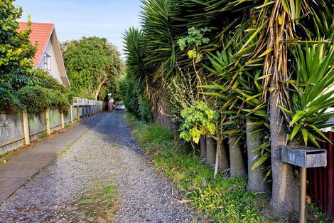 Photo of property in 11 Fairfield Road, Hawera, 4610