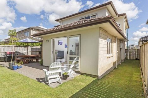 Photo of property in 21 Kestev Drive, Flat Bush, Auckland, 2016