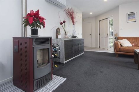 Photo of property in 7 Ashtead Lane, Sockburn, Christchurch, 8042