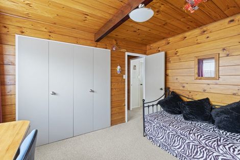 Photo of property in 184 Tukapa Street, Westown, New Plymouth, 4310