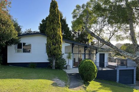 Photo of property in 2a Hammond Avenue, Hatfields Beach, Orewa, 0931