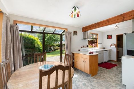 Photo of property in 6 Sequoia Place, Kelvin Heights, Queenstown, 9300