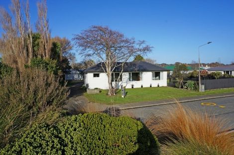 Photo of property in 71 Philip Street, Gladstone, Invercargill, 9810