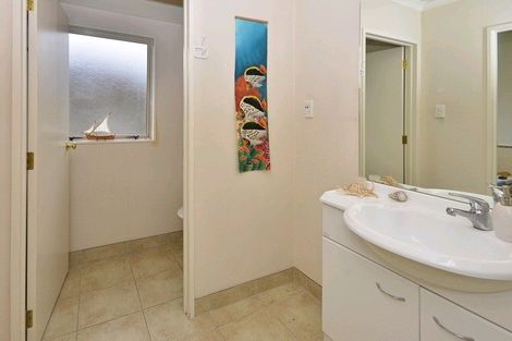 Photo of property in 11 Gerolds Place, Flat Bush, Auckland, 2019