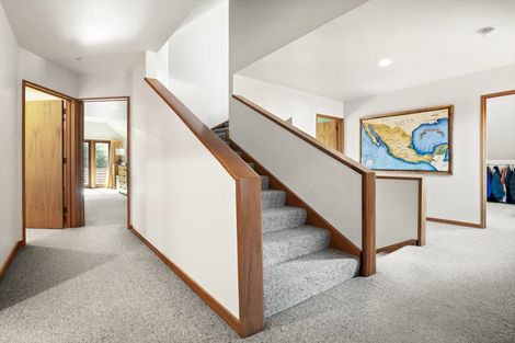 Photo of property in 100 Glenross Street, Glenross, Dunedin, 9011