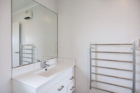 Photo of property in 25 Varsity Heights, Fitzherbert, Palmerston North, 4410