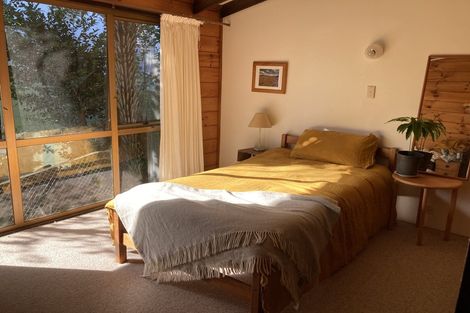 Photo of property in 1/28 Scotstoun Place, Glen Eden, Auckland, 0602