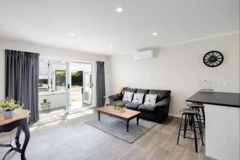 Photo of property in 1/1 Hitchings Avenue, Onekawa, Napier, 4110