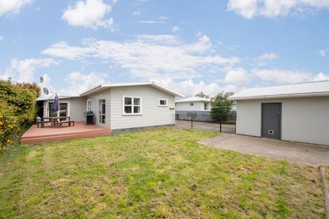 Photo of property in 27 Dewe Avenue, Feilding, 4702