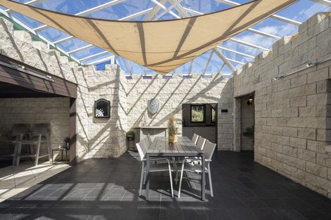 Photo of property in 25 Prince Regent Drive, Half Moon Bay, Auckland, 2012