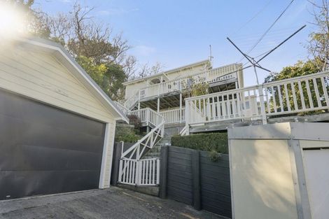 Photo of property in 17 Stafford Street, Mount Victoria, Wellington, 6011