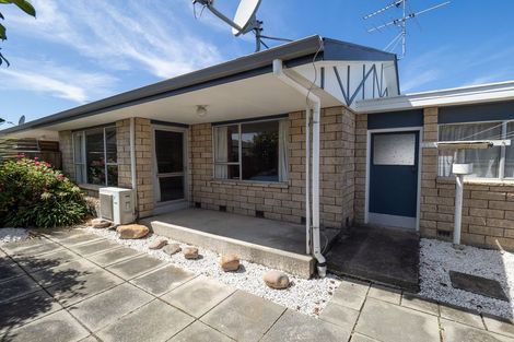 Photo of property in 3/83 Cox Street, Ashburton, 7700