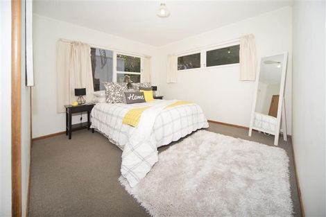 Photo of property in 39 Lynden Avenue, Hillcrest, Auckland, 0627