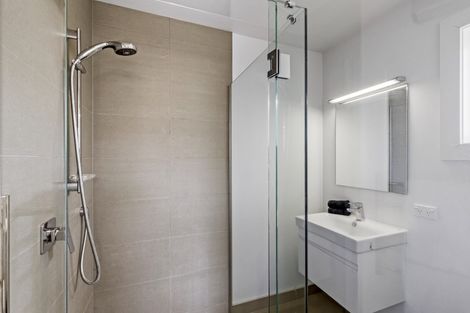 Photo of property in 13 Copper Beech Avenue, Frankton, Queenstown, 9300