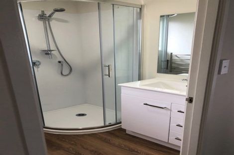 Photo of property in 2/10 Taitimu Drive, Weymouth, Auckland, 2103