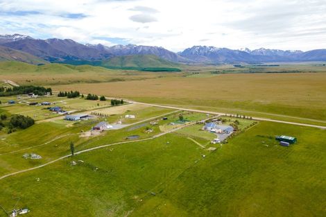 Photo of property in 35 Ben Ohau Road, Ben Ohau, Twizel, 7999