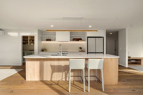 Photo of property in 2 Serrata Close, Papamoa Beach, Papamoa, 3118