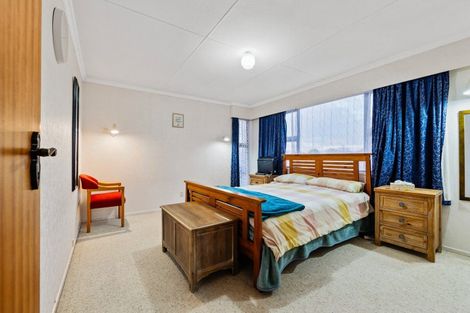 Photo of property in 17 Lane Place, Awapuni, Palmerston North, 4412