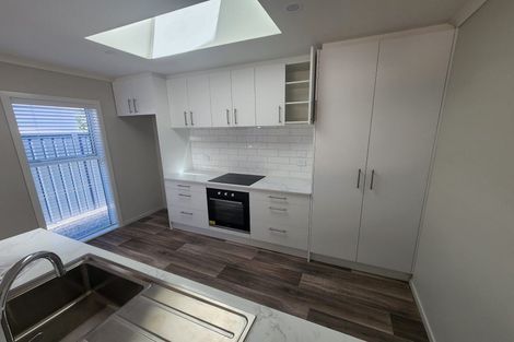 Photo of property in 19 Victoria Street, Carterton, 5713