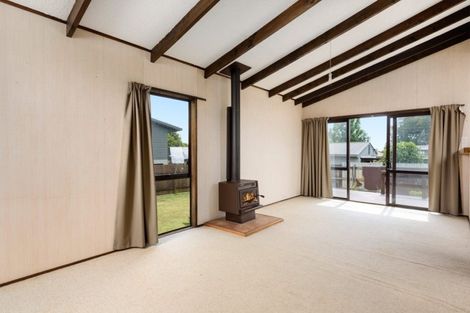 Photo of property in 12 Bishoprick Crescent, Te Puke, 3119