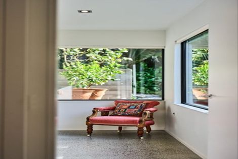 Photo of property in 8 Tawa Street, Eastbourne, Lower Hutt, 5013