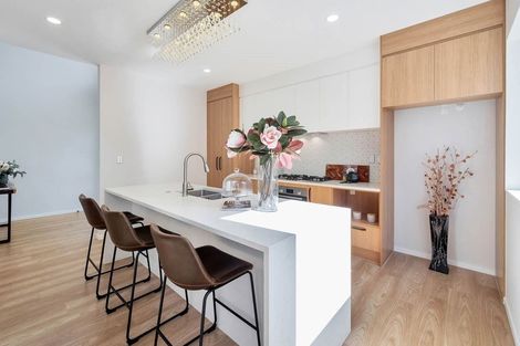 Photo of property in 116b Hepburn Road, Glendene, Auckland, 0602