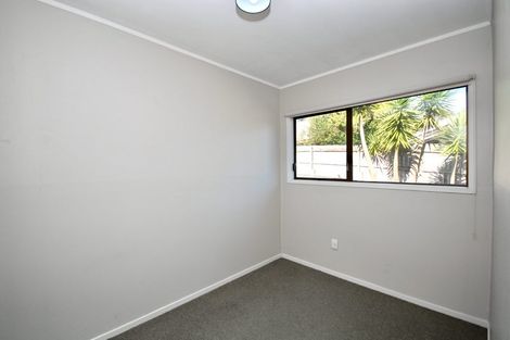 Photo of property in 2/47 Flaxdale Street, Birkdale, Auckland, 0626