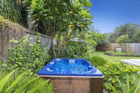 Photo of property in 59 The Circle, Manly, Whangaparaoa, 0930