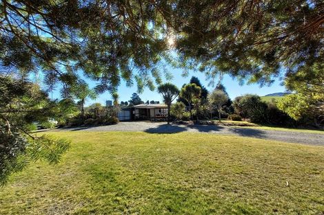 Photo of property in 4948 Puketitiri Road, Puketitiri, Napier, 4184