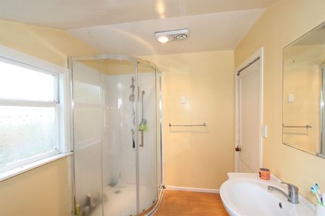 Photo of property in 25 Hood Street, New Brighton, Christchurch, 8061