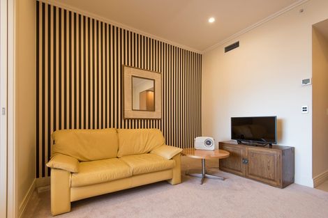 Photo of property in The Metropolis Apartments, 809/1 Courthouse Lane, Auckland Central, Auckland, 1010