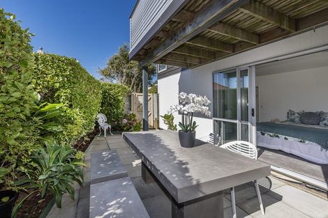 Photo of property in 22a Main Road, Titahi Bay, Porirua, 5022