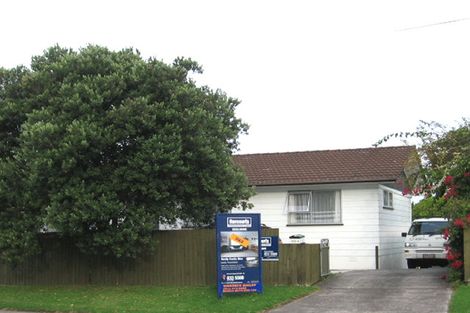 Photo of property in 303 Royal Road, Massey, Auckland, 0614
