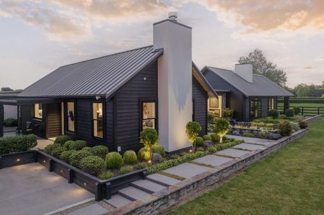 Photo of property in 119 Racecourse Road, Cambridge, 3493