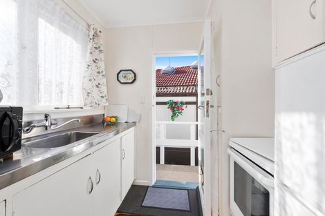 Photo of property in 2/41 Turret Road, Tauranga South, Tauranga, 3112